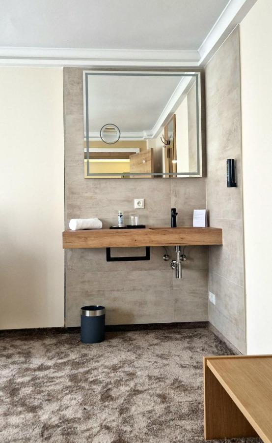 Hotel Rhin Inn Fehrbellin Dış mekan fotoğraf