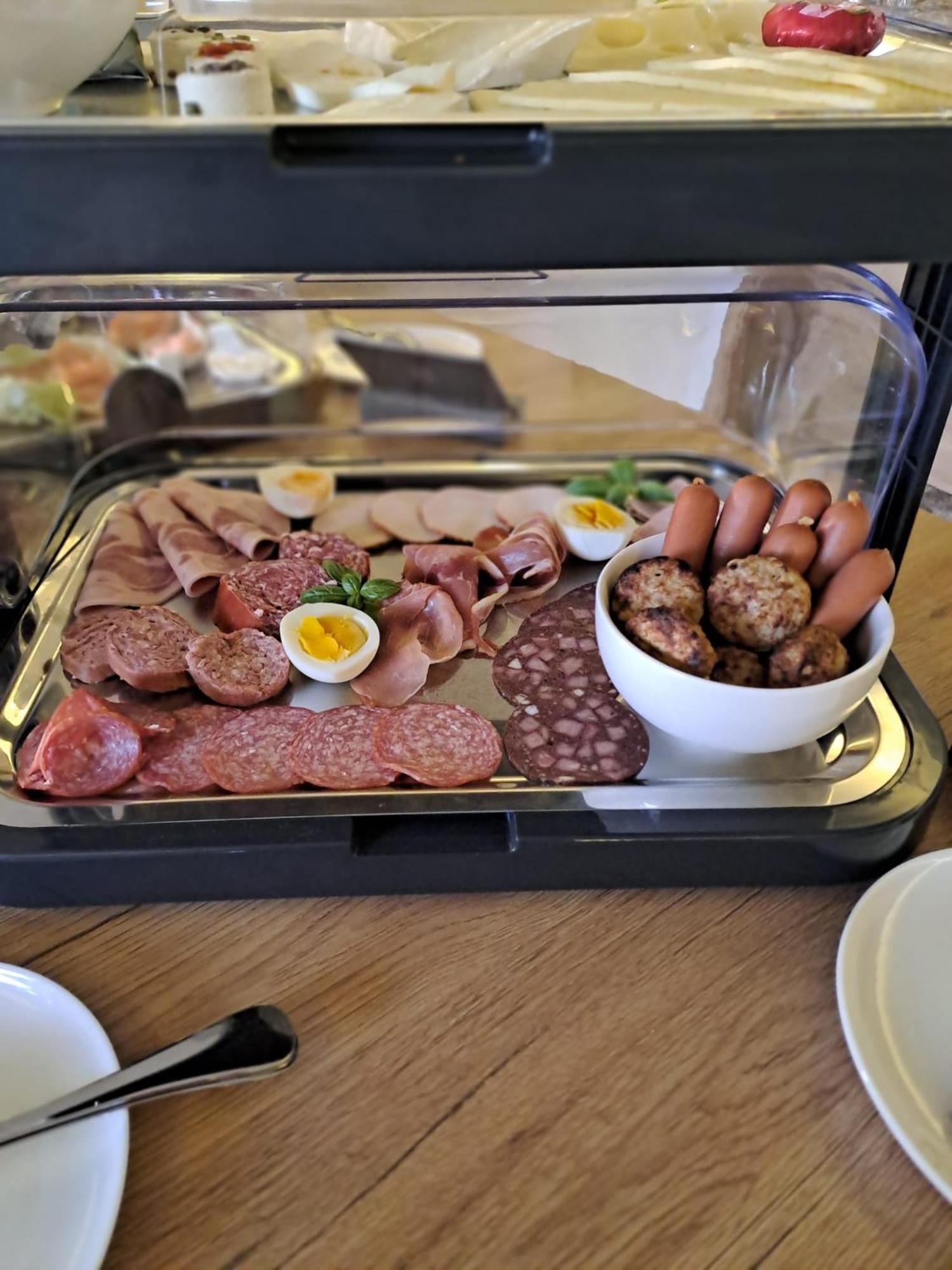 Hotel Rhin Inn Fehrbellin Dış mekan fotoğraf